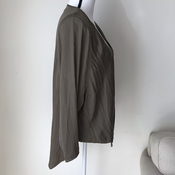 UO Kimchi Blue Bianca Tie Neck Surplice Blouse - Picture 7 of 8